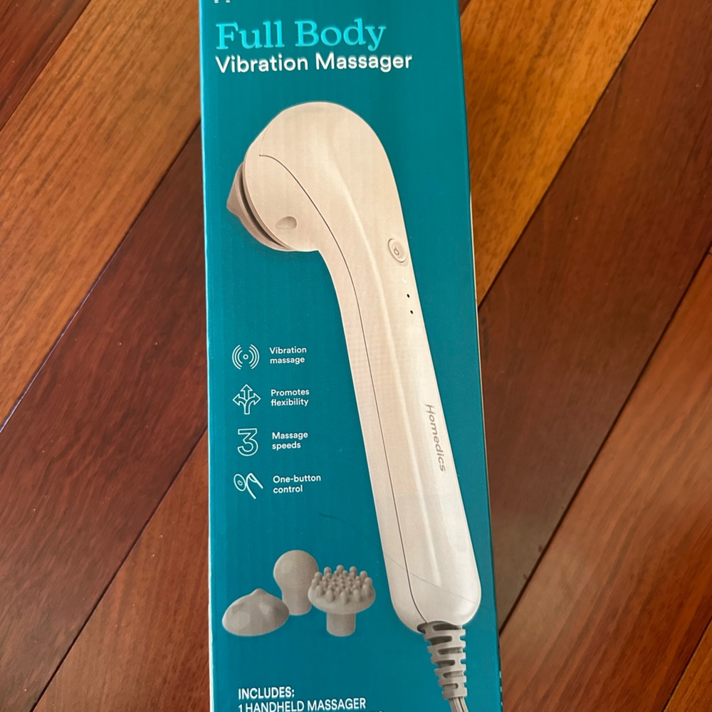 NWT Homedics White Vibration Massager with Attachments